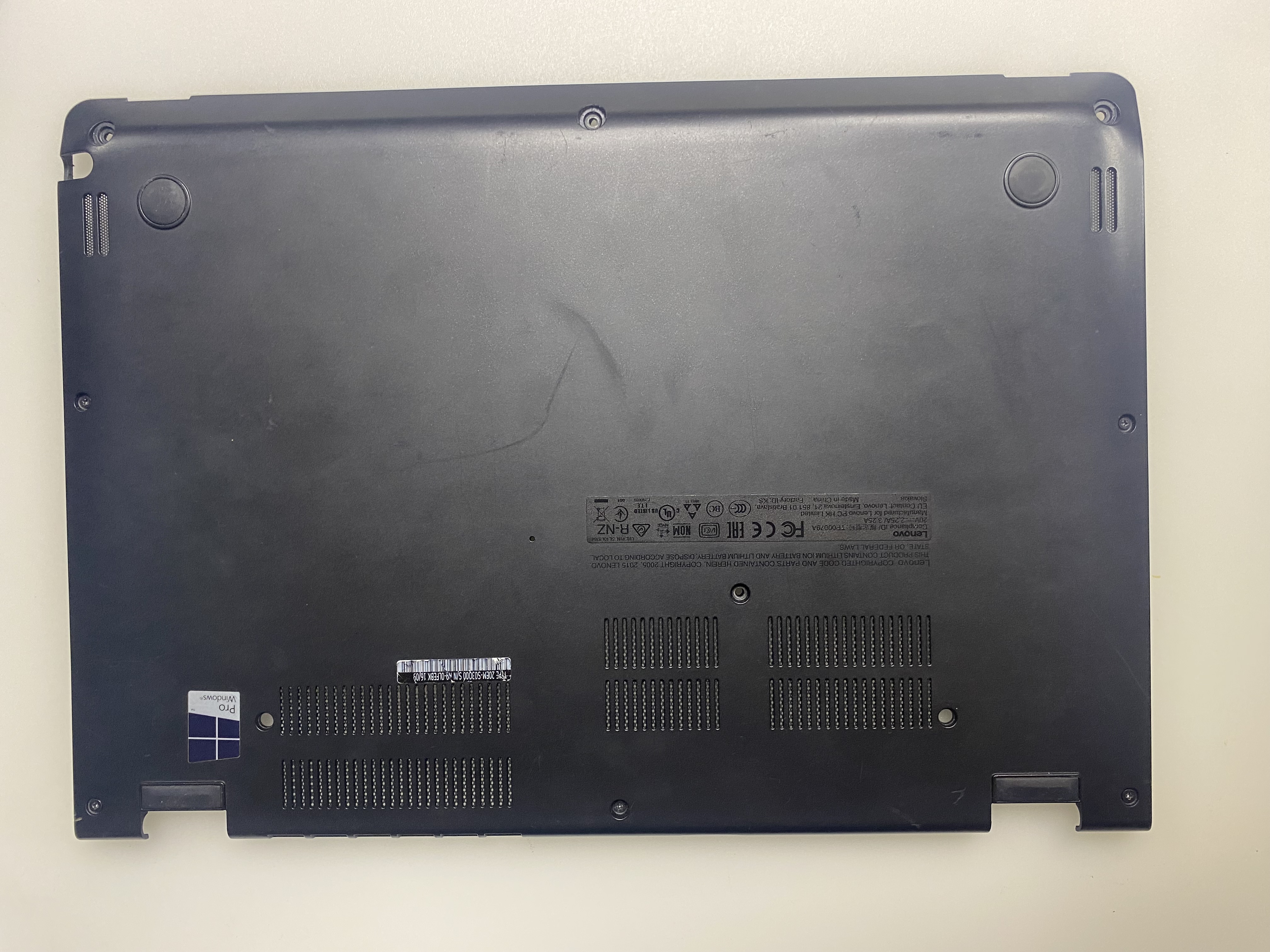 LENOVO YOGA 460 ORJİNAL ÇIKMA ALT KASA LENOVO İDEAPAD YOGA 460 ALT KASA