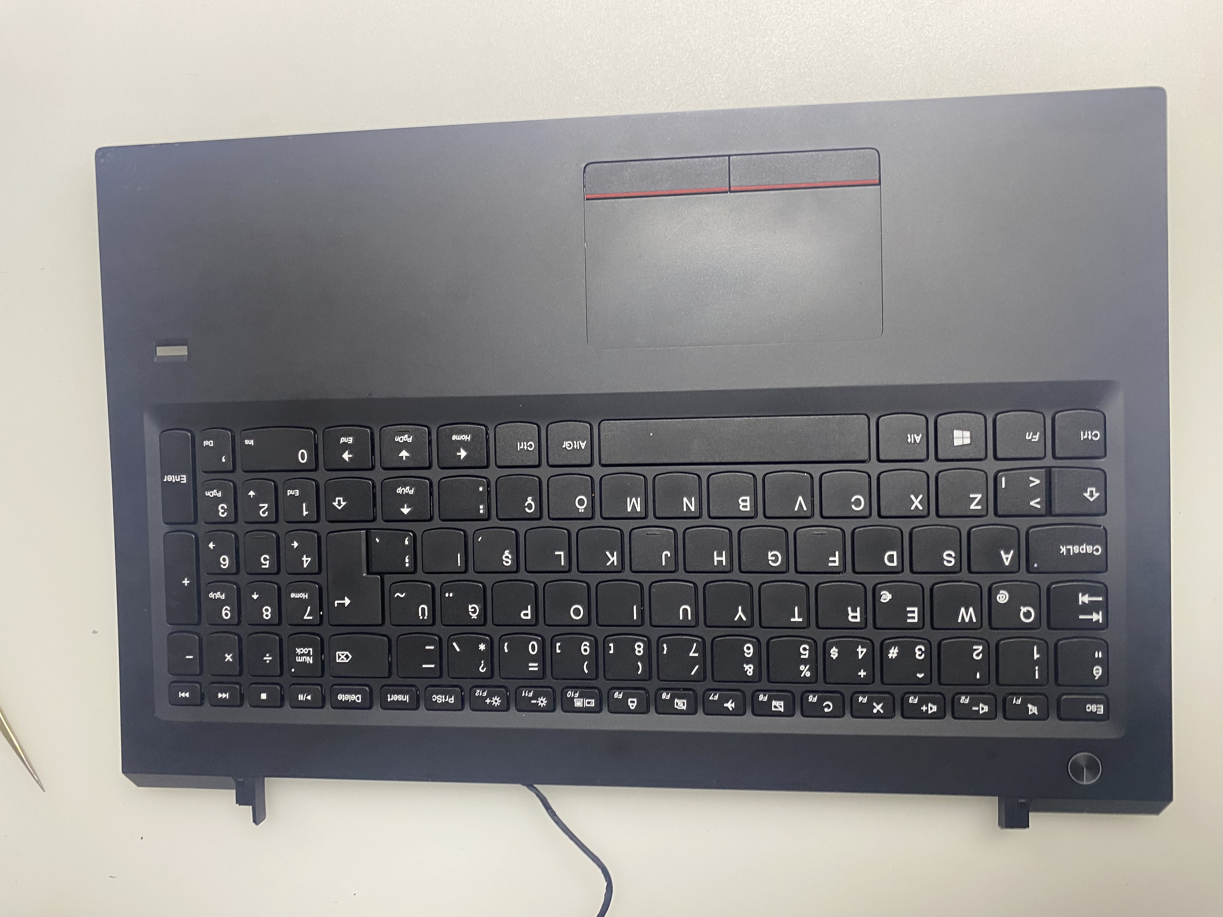 ORJİNAL LENOVO İDEAPAD V310-15IKB ÜST KASA V310-15IKB ÜST KASA