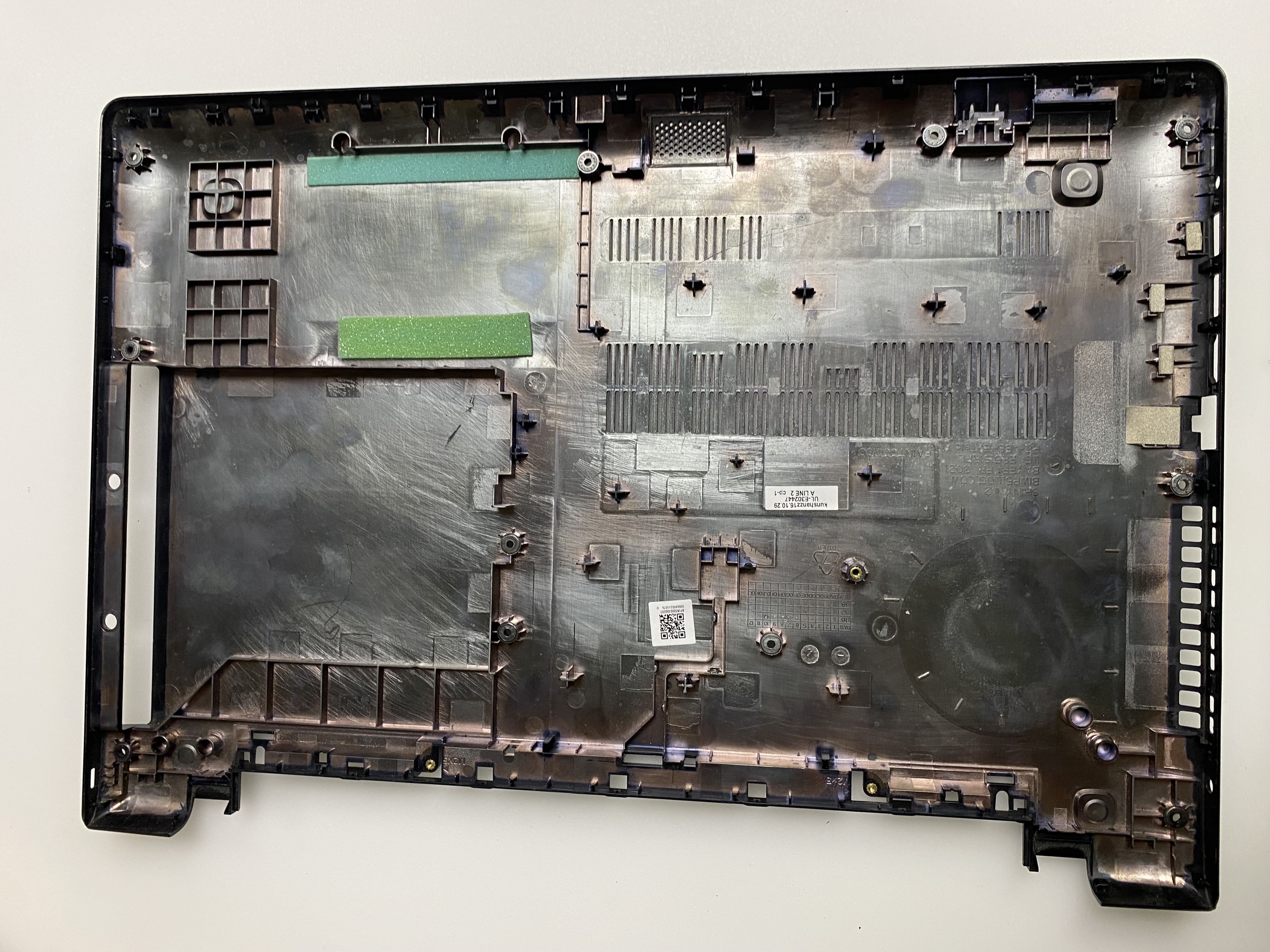 ORJİNAL LENOVO İDEAPAD 110-15ISK ALT KASA 110-15ISK ALT KASA