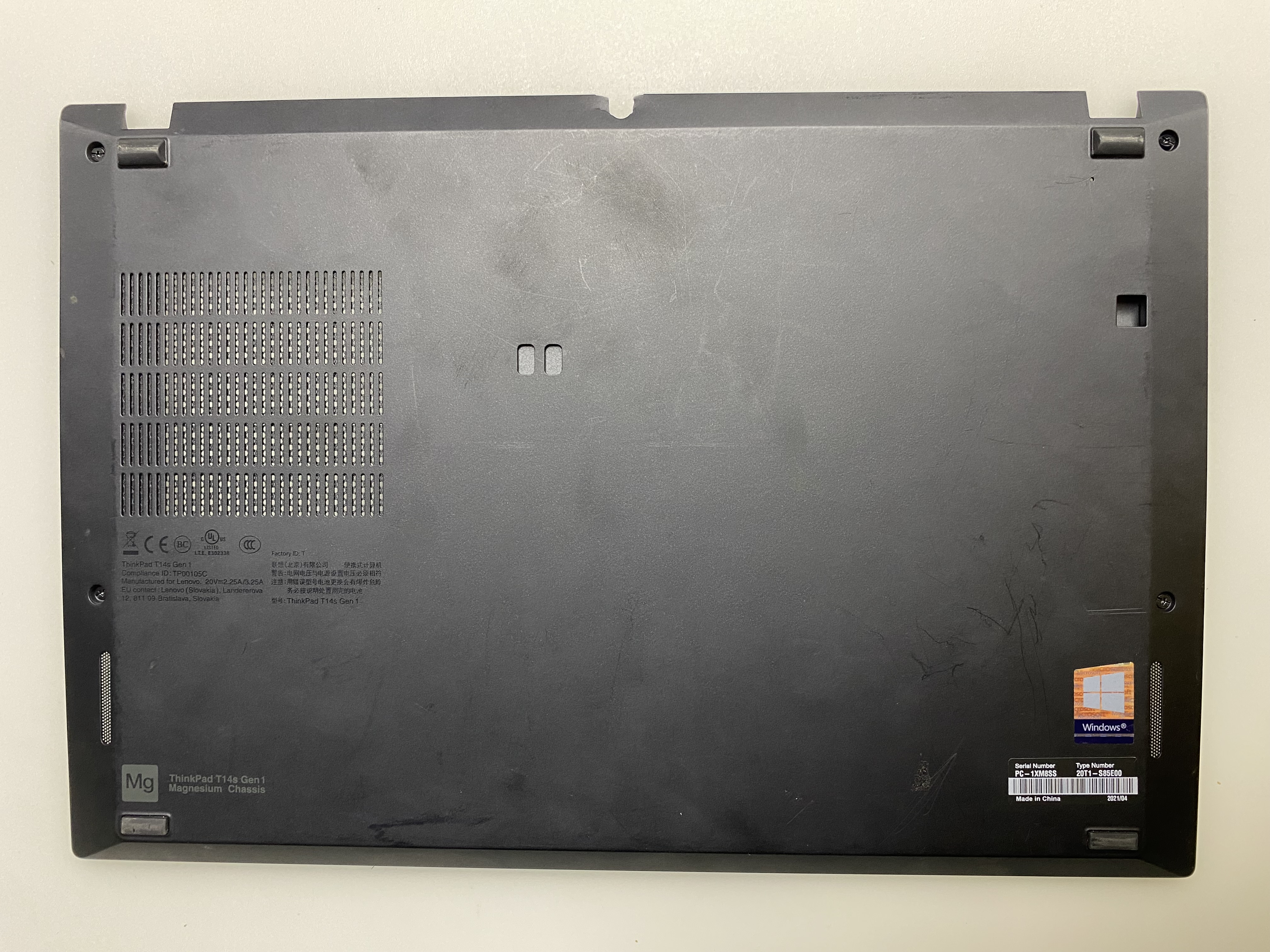 ORJİNAL LENOVO THİNKPAD T14S GEN1 ALT KASA T14S GEN1 ALT KASA