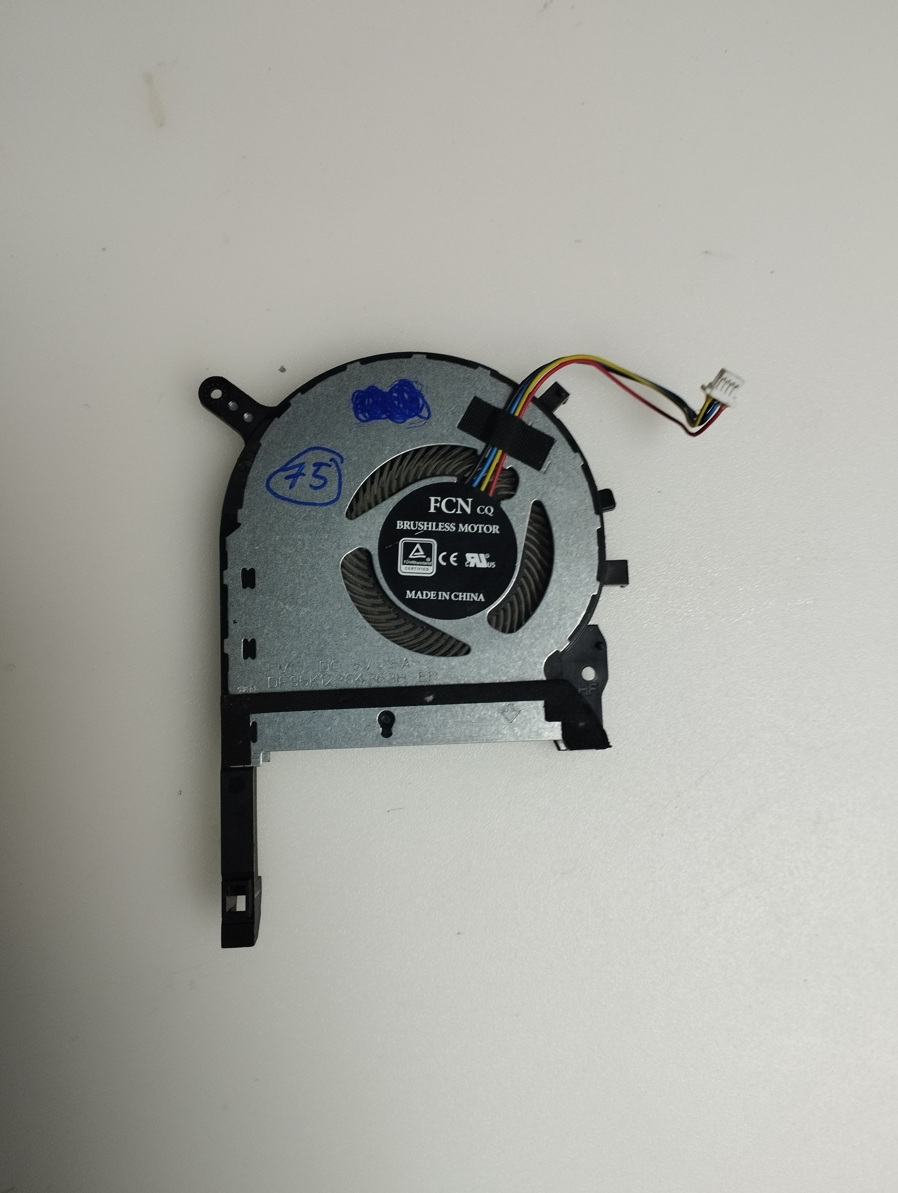 ASUS TUF GAMİNG DFS5K12304363H FMLB