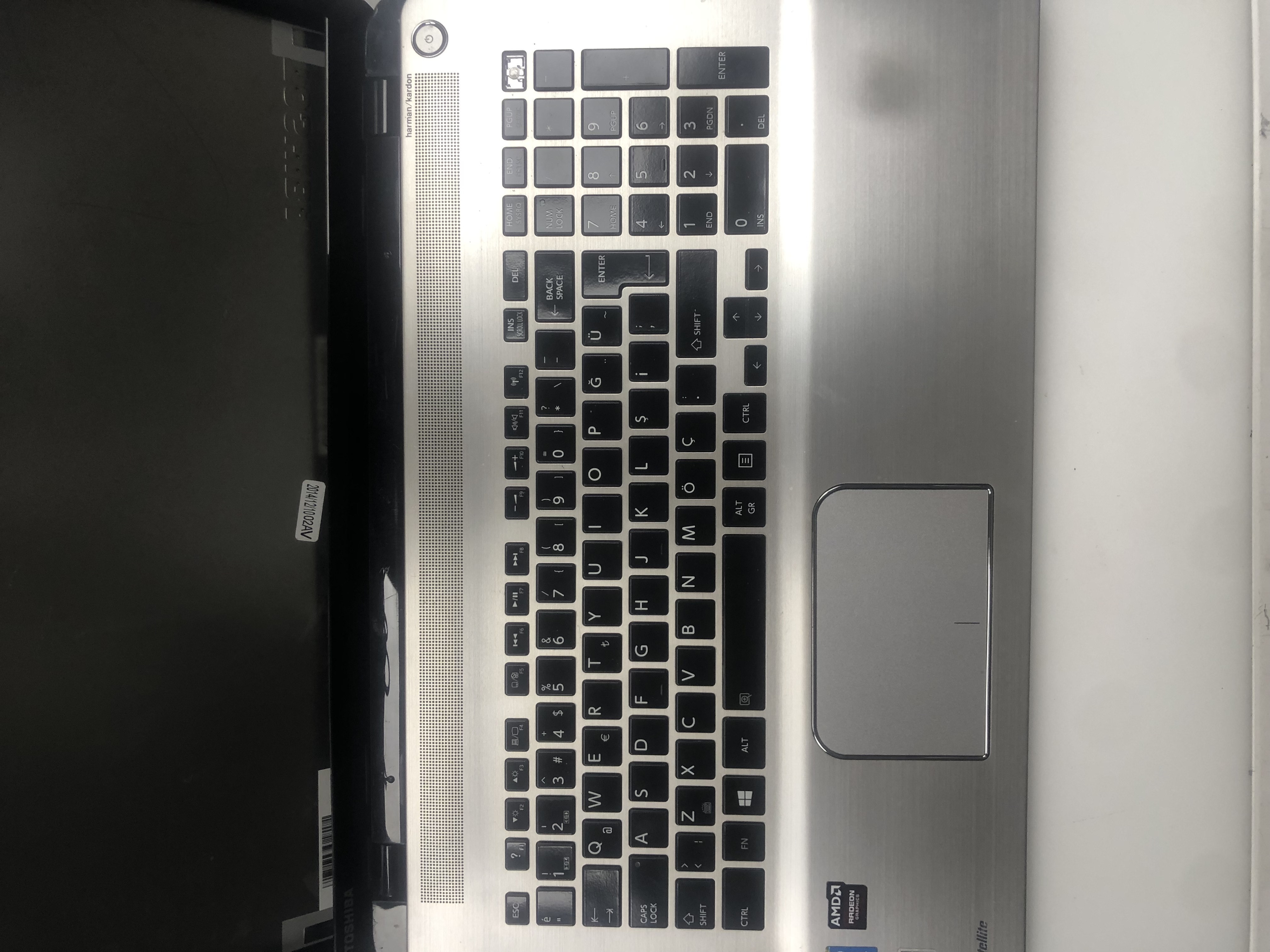 TOSHİBA P70-B-10X ÜST KASA P70-B-10X ÜST KASA