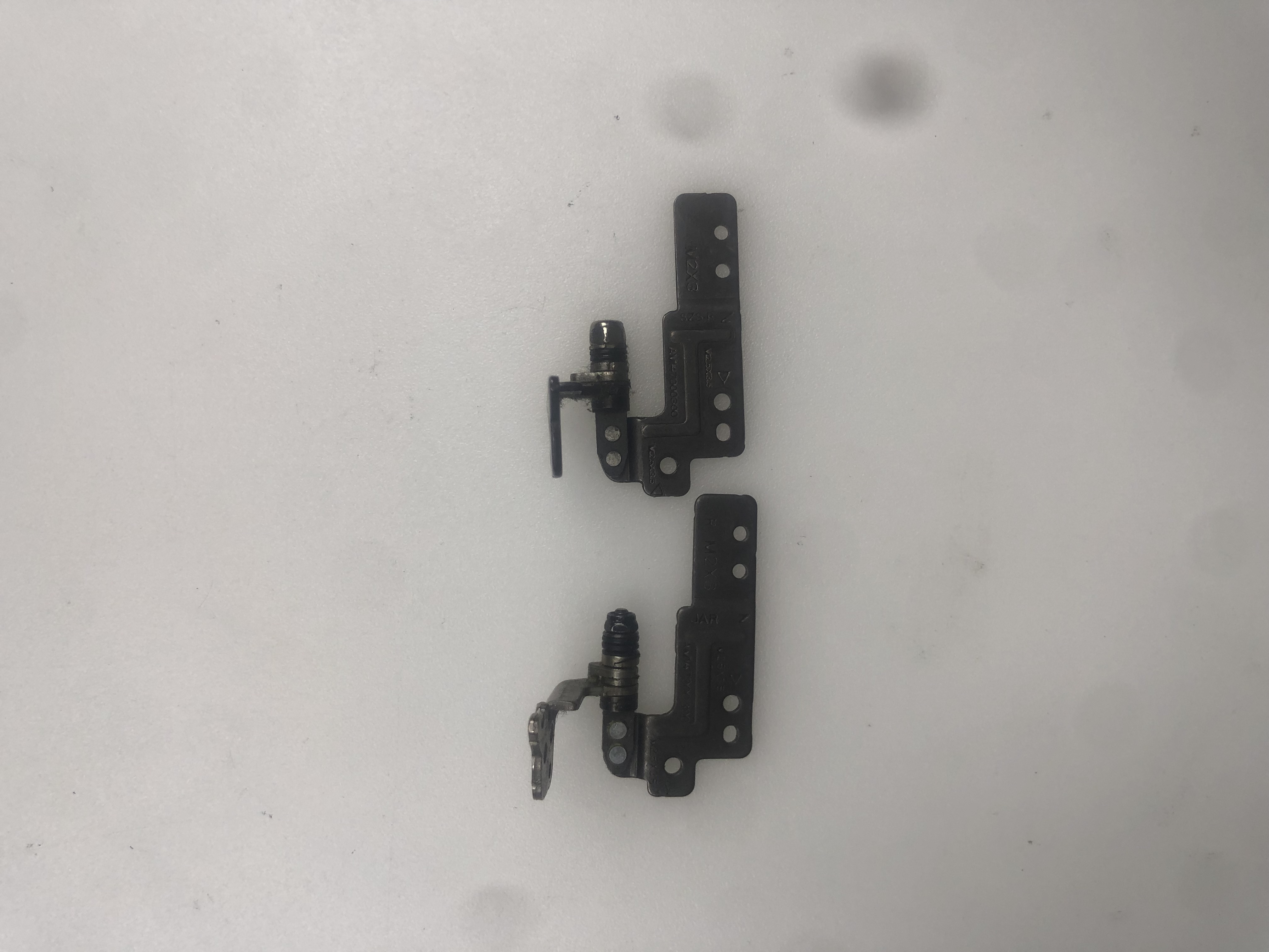 DELL P40 B MENTEŞE P40 B MENTEŞE 