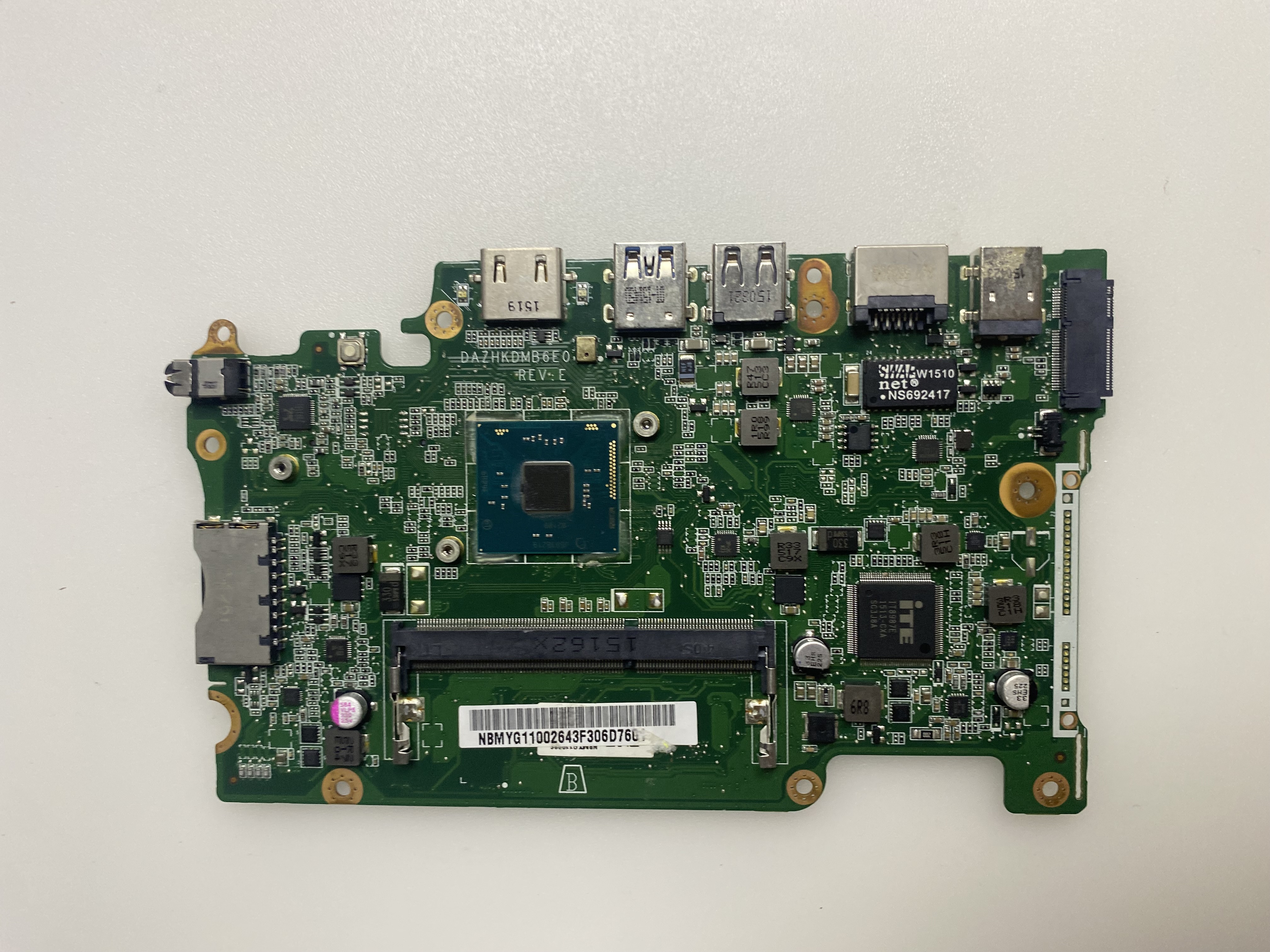 ACER DAZHKDMB6E0 REV E  2. EL ANAKART