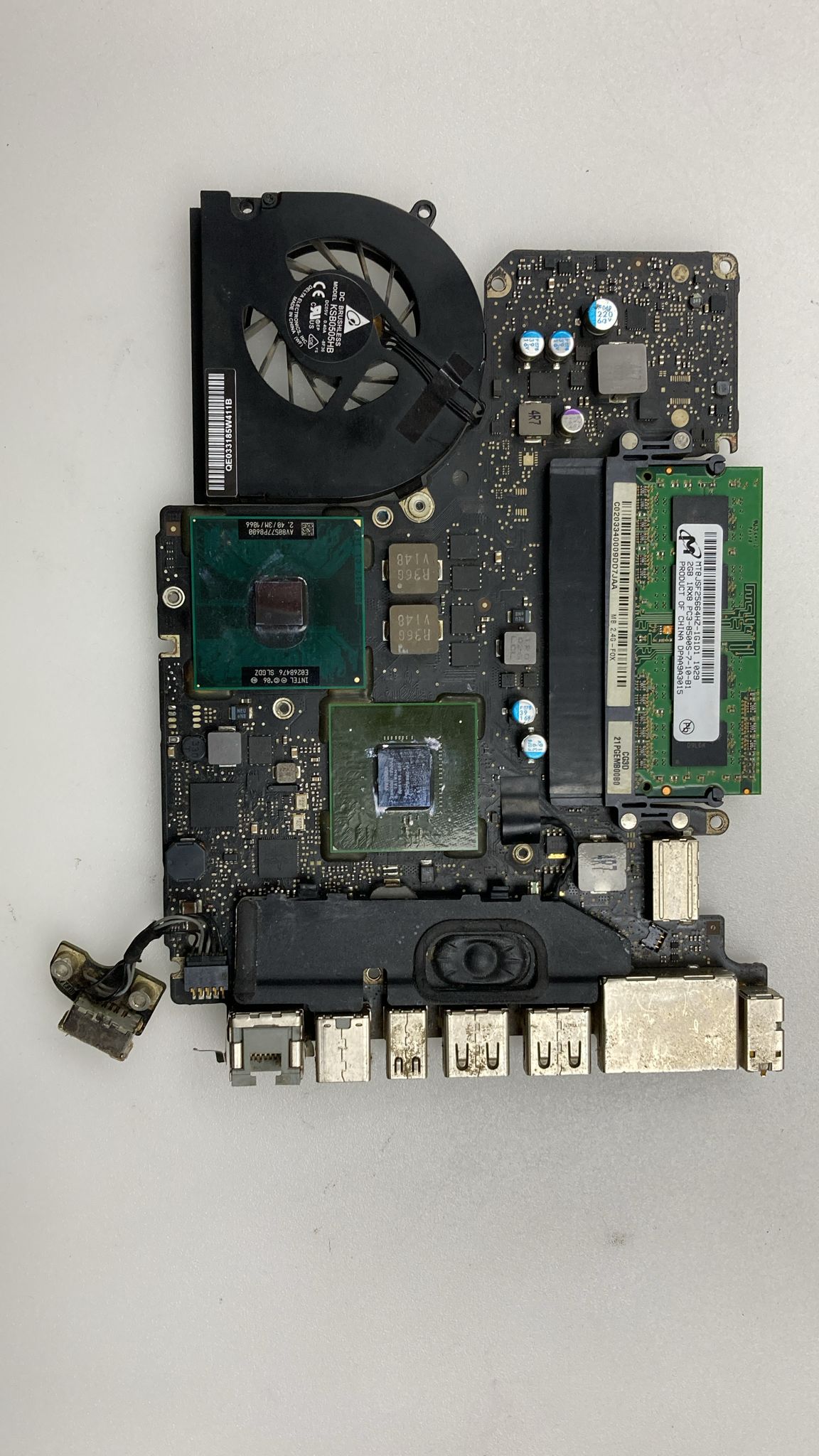 APPLE CORE2DUO 2.4GHz MACBOOK PRO 13 820-2879-B 2. EL ANAKART