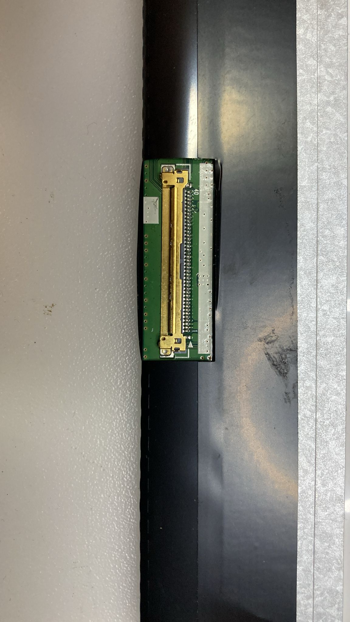 ORJİNAL  ÇIKMA    LP133WH2-TLF2 LP133WH2 TL F2 UYUMLU 13.3 40 PİN  SlİM  EKRAN   PANEL    YANDAN KULAKLI HD 1366x768