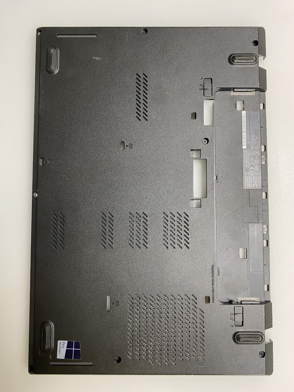 ORJİNAL LENOVO THİNKPAD L470 ALT KASA L470 ALT KASA